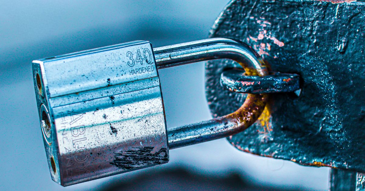 locksmith service technician — Shelby County Locksmith
