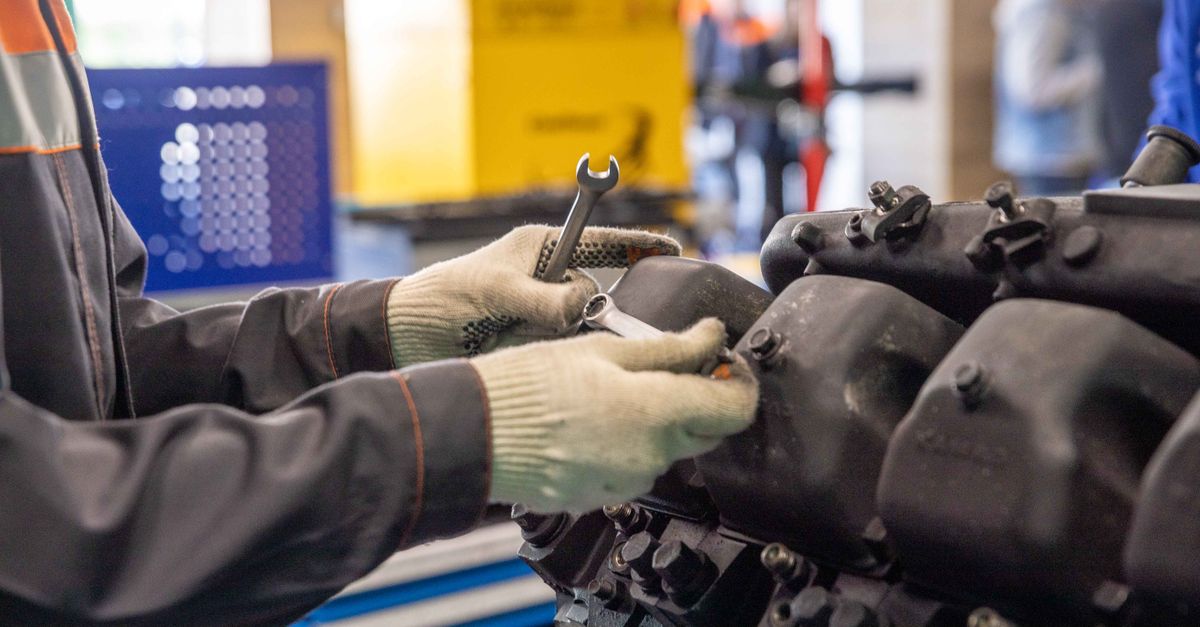 locksmith service technician — Shelby County Locksmith