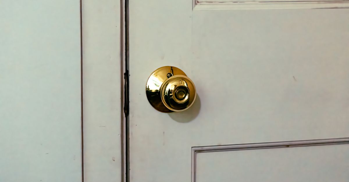 door security hardware — Shelby County Locksmith